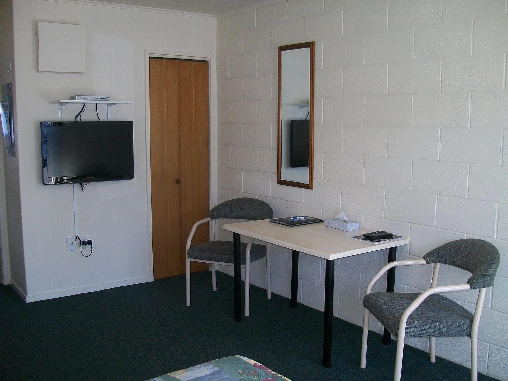 Cedar Court Motel Napier Eksteriør bilde